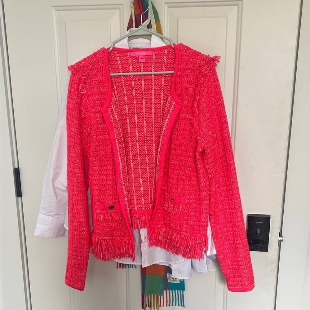 Chic Pink Tweed style sweater Jacket